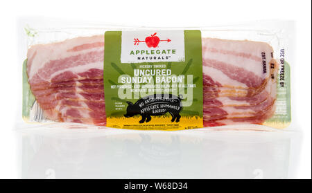 Winneconne, WI - 21 Juli 2019: ein Paket von Applegate naturals hicky geräuchert ungehärtete Sonntag Speck auf einer isolierten Hintergrund Stockfoto
