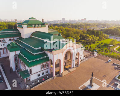 UFA. Republik Baschkortostan. 11. JUNI 2009: Nur Theater in Ufa. Republik Baschkortostan. Russland. Stockfoto