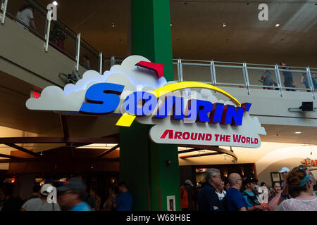 Orlando, FL/USA -7/31/19: Die soarin Rund um die Welt fahren im Disney World EPCOT die simuliert, Fliegen beim Sehen von Standorten rund um die Welt. Stockfoto