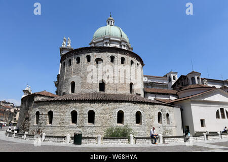 Die Rotondo oder Winter Kathedrale Duomo Cathedral Square, Piazza Paolo VI, Brescia, Lombardei, Italien, Europa Stockfoto