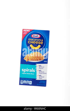 Kraftpapier Makkaroni und Käse neue Spiralen Abendessen Box enthält keine künstlichen Aromen, Konservierungs- oder Farbstoffe Stockfoto