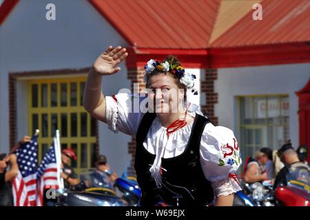 Wilson Tschechische Königin in einer Parade im Wilson Tschechische Fest Reiten in einem Auto. Stockfoto