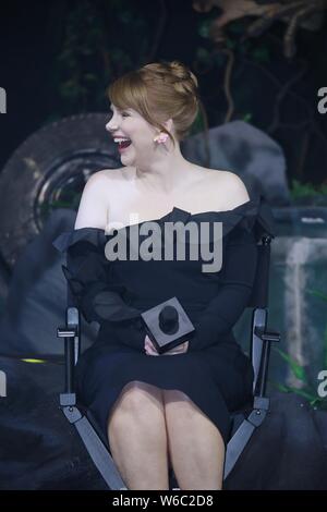 Die amerikanische Schauspielerin Bryce Dallas Howard besucht eine Pressekonferenz für neuen Film 'Jurassic Welt: Gefallene Königreich" in Shanghai, China, 30. Mai 2018. Stockfoto