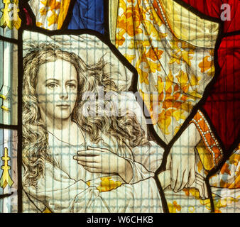 Glasfenster Denkmal für Winifred Frances Fisher, Monks Eleigh, Suffolk, England, Großbritannien Stockfoto