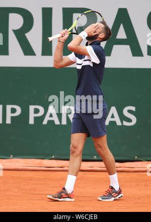 Französischen Tennisspieler Benoit Paire reagiert, nachdem er schoss während der French Open 2019, Paris, Frankreich Stockfoto