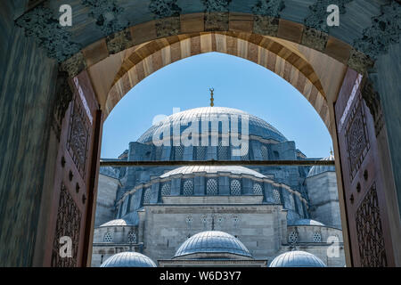 Blick auf die Suleymaniye Moschee und Umgebung in Istanbul, Türkei Stockfoto