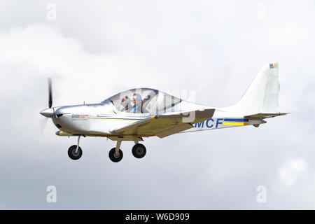 Royal Air Force Charitable Trust Evektor EV-97 Eurostar am RIAT 2019 an RAF Fairford, Gloucestershire, VEREINIGTES KÖNIGREICH Stockfoto