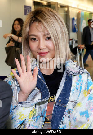 ** TAIWAN AUS ** südkoreanischen Sänger Kim Hyo-yeon, mononymously besser als Hyoyeon, der Koreanischen pop Gruppe "Girls' Generation bekannt, kommt an der Taoyu Stockfoto