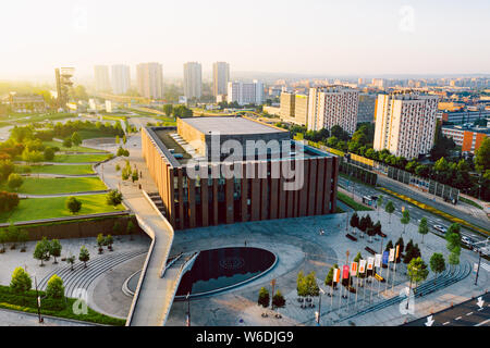 KATOWICE, Polen - Juni 08, 2019: Moderne Konzerthalle der Nationalen Orchester des polnischen Rundfunks in einem modernen Bezirk Kattowitz. Stockfoto