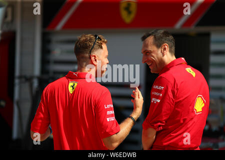 Mogyorod, Ungarn. 01 Aug, 2019. Sebastian Vettel der Scuderia Ferrari während des F1 Grand Prix von Ungarn Credit: Marco Canoniero/Alamy leben Nachrichten Stockfoto