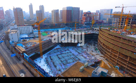 Die Baustelle des Lotte World, erste Vergnügungspark der Lotte Group, dargestellt in Shenyang City ist, im Nordosten der chinesischen Provinz Liaoning, 11 Ma Stockfoto