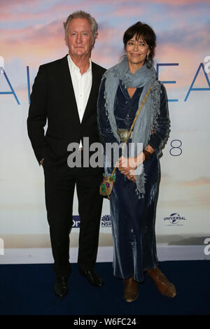 August 1, 2019, Sydney, NSW, Australien: BRYAN BROWN und RACHEL WARD kommt an der 'Palm Beach'' Film Sydney Premiere am August 01, 2019 in Sydney, NSW Australien (Bild: © Christopher Khoury/australische Presseagentur über ZUMA Draht) Stockfoto