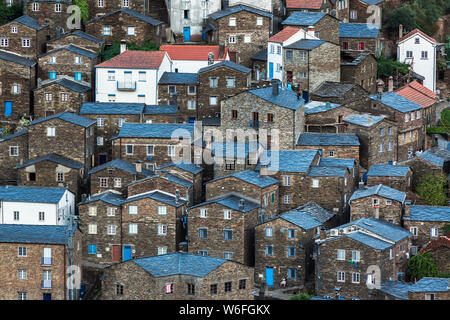 Piodão, ein kleines Bergdorf in der Serra do Açor, Portugal. Stockfoto