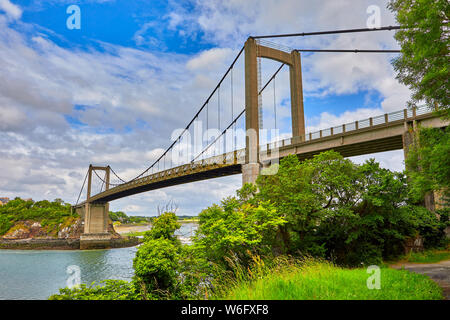 Bild des D 366 Hängebrücke über die Rance-mündung in Frankreich neben Pont Saint Hubert, Frankreich Stockfoto