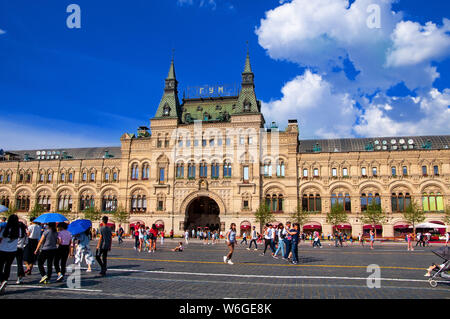 Russland, Moskau - 27. Juli 2019 - Gummi General Store auf dem Roten Platz im Zentrum der Hauptstadt Stockfoto