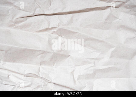 Abgenutzt und zerknittertes Papier Hintergrund recycelt. Stockfoto