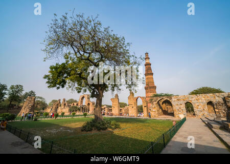 Die historische Sicht genannt Qutub Minar, Delhi, Indien Stockfoto