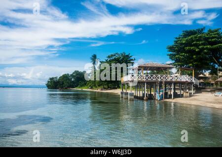 Strand in Kokopo, East New Britain, Papua Neuguinea Stockfoto