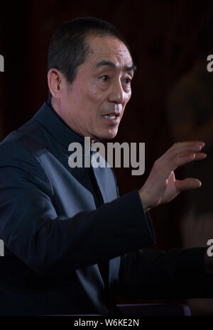 ------ Chinesische Regisseur Zhang Yimou, leitender Direktor der Beijing 8-minütige Show bei der Abschlussfeier der Olympischen Winterspiele in PyeongChang, besuchen Stockfoto