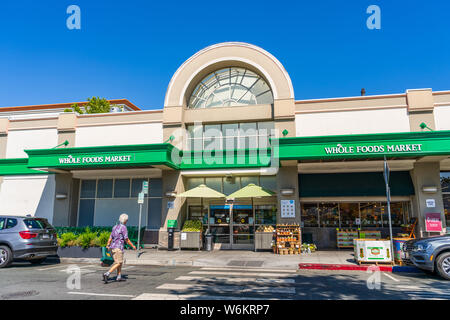 Juli 26, 2019 in Palo Alto/CA/USA - Der Whole Foods Supermarkt in der Innenstadt gelegen Stockfoto