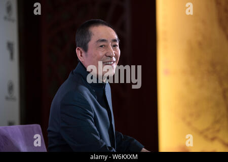 ------ Chinesische Regisseur Zhang Yimou, leitender Direktor der Beijing 8-minütige Show bei der Abschlussfeier der Olympischen Winterspiele in PyeongChang, besuchen Stockfoto