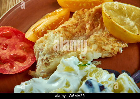 Gegrillter Snapper mit Joghurt Kartoffeln, gegrilltem Fisch Stockfoto