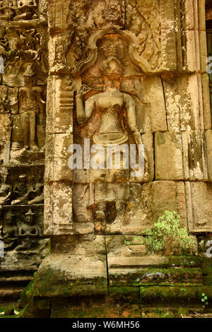 Eine von vielen skulpturalen Werke der großen Angkor-komplex, Jahrhunderte alte, hier in Kambodscha Stockfoto