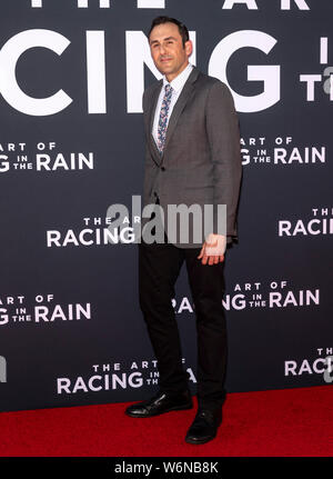 Los Angeles, CA - August 01, 2019: Peter Ciuffa besucht die Premiere von "Die Kunst des Laufens in der Regen" am El Capitan Theatre statt Stockfoto