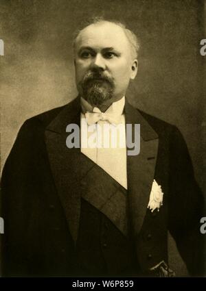 "Präsident Poincar&#xe9;', c 1914, c 1920). Portrait von Raymond Poincar&#xe9; (1860-1934), der Präsident von Frankreich von 1913-1920. Von "Die Große Welt Krieg - eine Geschichte", Band II, herausgegeben von Frank eine Mumby. [Das Gresham Publishing Company Ltd., London, c 1920] Stockfoto