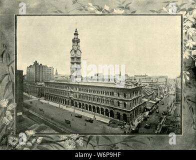 "General Post Office, Sydney, 1901. Landmark Building in Martin Place, Sydney, New South Wales, aus dem Jahr 1866 gebaut, unter der Leitung von Architekt James Barnett im viktorianischen Stil der Renaissance gestaltet. Von "Federated Australien". [Die Werner Company, London, 1901] Stockfoto
