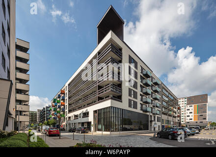 Der Maschinenraum und St. Franziskus Kirche und Gemeindezentrum, Tottenham Hale. Stockfoto