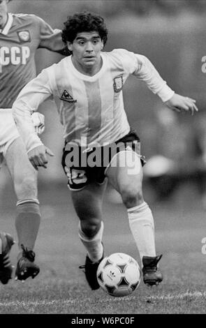 DIEGO MARADONA, Argentinien, 1988 Stockfoto