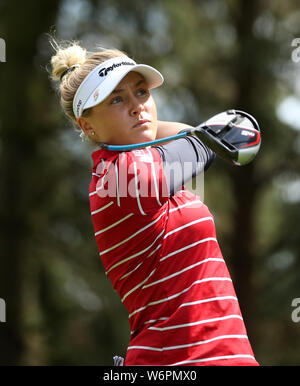 England's Charley Rumpf T-Stücke weg am elften Tag zwei Der AIG Frauen British Open in Woburn Golf Club, ein wenig Brickhill. Stockfoto