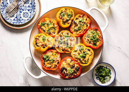 Mexikanische gefüllte Paprika Stockfoto