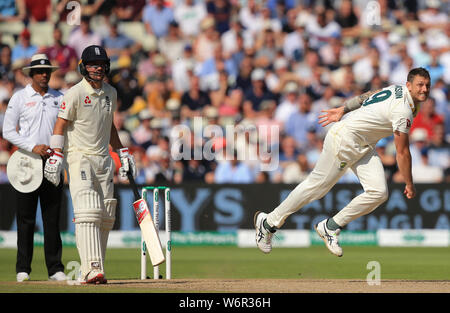 Birmingham, Großbritannien. 02 Aug, 2019. James Pattinson von Australien bowling beim Tag der Specsavers Asche erste Testspiel bei Edgbaston Cricket Ground, Birmingham. Credit: ESPA/Alamy leben Nachrichten Stockfoto