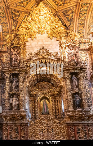 Kapelle Unserer Lieben Frau von La Soledad" Capela de Nossa Senhora da Soledade' in der gotischen Kirche des Hl. Franziskus ( Stockfoto