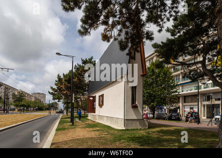 Schmale Haus von Irwin Wurm auf der Avenue Foch, Le Havre, Frankreich Stockfoto