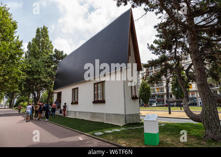 Schmale Haus von Irwin Wurm auf der Avenue Foch, Le Havre, Frankreich Stockfoto