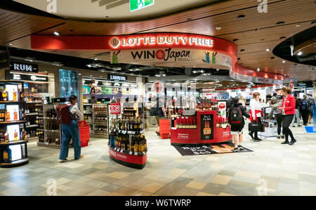 Duty Free Shop am Flughafen Brisbane, internationalen Terminal, Queensland, Queensland, Australien Stockfoto