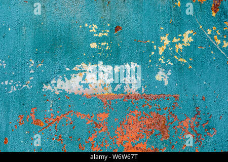 Türkis rusty Gusseisen Patina Oberfläche Textur Hintergrund. Stockfoto