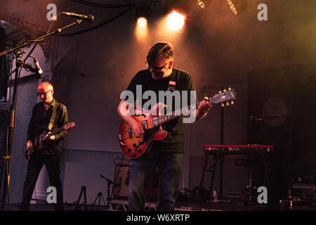 Fotos von Teenage Fanclub bei Sommer Nächte im Musikpavillon Kelvingrove Glasgow 30. Juli 2019 Musik fotografie Konzert Fotografie Stockfoto