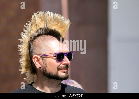 Blackpool, Lancashire, UK. 3. August 2019. Die fabelhafte Punk Rebellion Festival zurück in den Winter Gardens in Blackpool für ein Wochenende live Punk Rock Musik. Die Rebellion Festival, früher Urlaub in der Sonne und die VERGEUDETEN Festival ist ein britischer Punk Rock Festival 1996 zum ersten Mal statt. Diese offen für alle Veranstaltung zieht Tausende von Besuchern aus Übersee alle ihre Lieblings punk Musiker an einem Ort zu sehen. Credit: cernan Elias/Alamy leben Nachrichten Stockfoto
