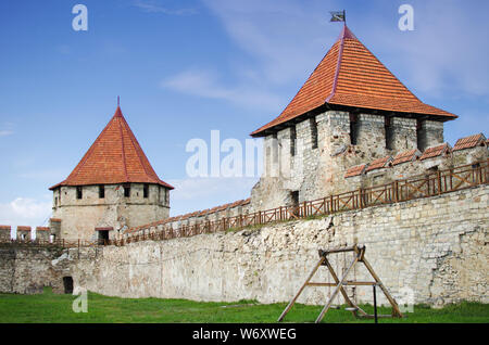 Alte Festung auf dem Fluss Dnjestr in der Stadt Bender, Transnistrien. C Stockfoto