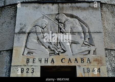 Das Pantheon der Umgekommen im Kampf gegen den Faschismus, von 1961, Primorski Park - Sea Garden Park in Bulgarien - Schwarzes Meer - Bulgarien Stockfoto