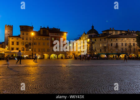 TRENTO, ITALIEN - Juli 18, 2019 - von Trient Piazza Duomo ist das Herz dieser Stadt, der Hauptstadt der Region Trentino Stockfoto