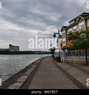 Cobb Hill Landing entlang der Genesee Riverway Trail in der Innenstadt von Rochester, New York Stockfoto