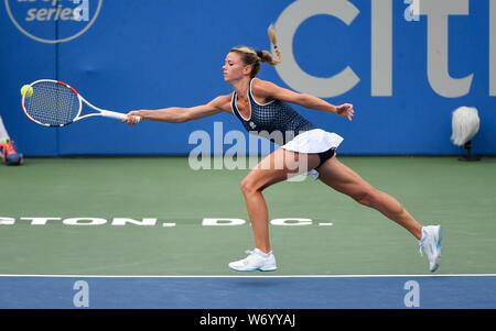 August 3, 2019: Camila Giorgi (ITA) besiegt Caty McNally (USA) 7-6, 6-2, am CitiOpen gespielt bei Rock Creek Park Tennis Center in Washington, DC. © Leslie Billman/Tennisclix/CSM Stockfoto