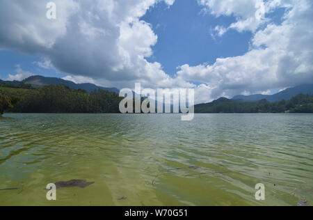 Matupetty Dam und See, Munnar, Kerala, Indien Stockfoto