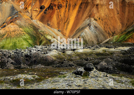 Die bunten Berge in Landmannalaugar. Stockfoto