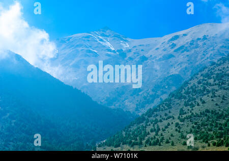 Blick auf die Berge in Ala Archa, Kirgisistan Stockfoto